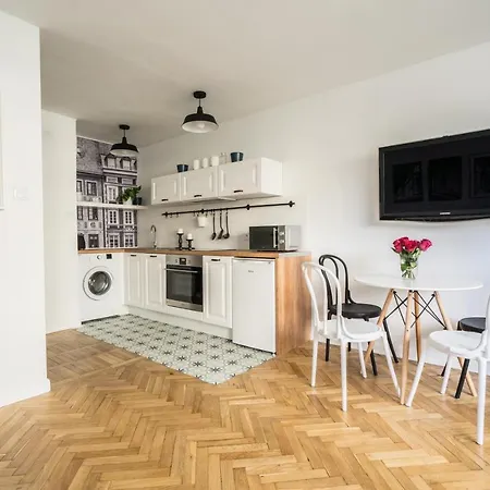 New In Fancy Neighborhood Appartement *